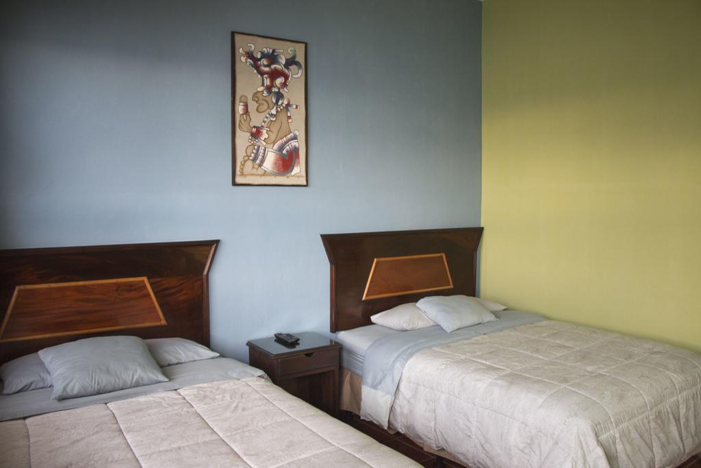 Hotel Ribiera Del Lago Peten Itza San Roman Buitenkant foto