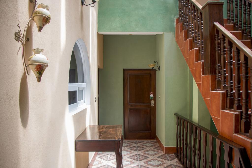 Hotel Ribiera Del Lago Peten Itza San Roman Buitenkant foto