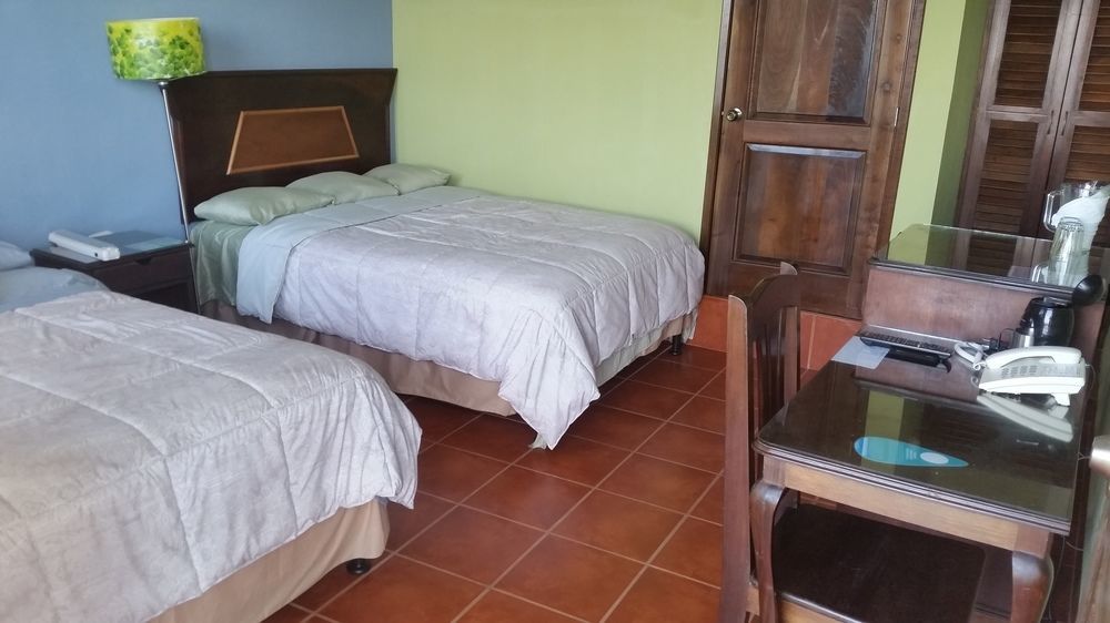 Hotel Ribiera Del Lago Peten Itza San Roman Buitenkant foto