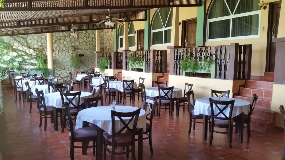 Hotel Ribiera Del Lago Peten Itza San Roman Buitenkant foto
