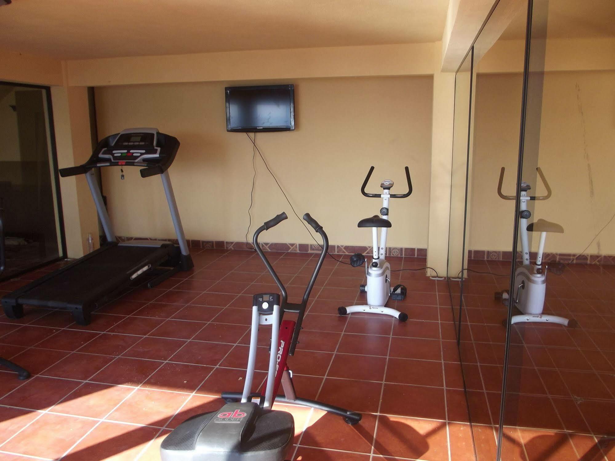 Hotel Ribiera Del Lago Peten Itza San Roman Buitenkant foto